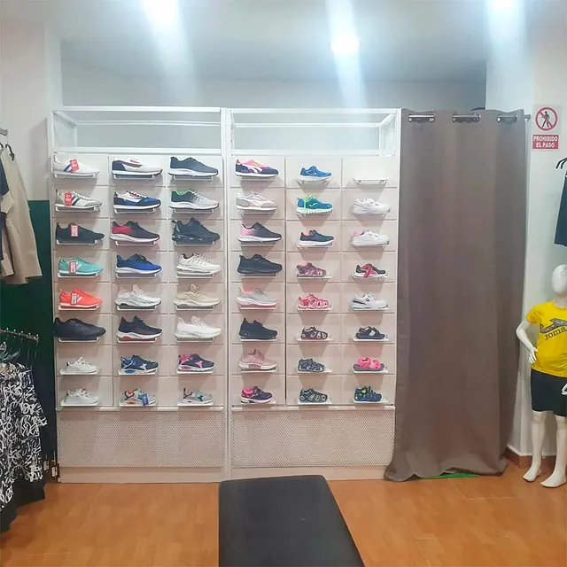 Mapesport tenis exhibidos